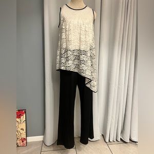 NWT ECI v-neck sleeveless lace jumpsuit size 6, women’s girls BEAUTIFUL